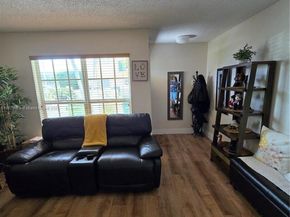 12095 SW 18th Ter 267, Miami FL 33175