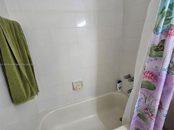 12095 SW 18th Ter 267, Miami FL 33175
