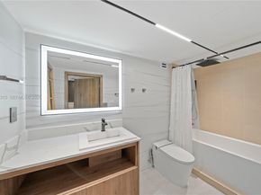 2301 Collins Ave 432, Miami Beach FL 33139