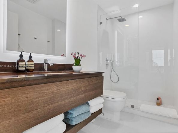 350 Ocean Dr 405N, Key Biscayne FL 33149
