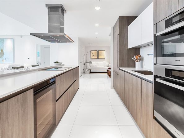 350 Ocean Dr 405N, Key Biscayne FL 33149