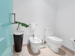 350 Ocean Dr 405N, Key Biscayne FL 33149