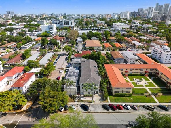1025 SW 7th Ave 9, Miami FL 33130