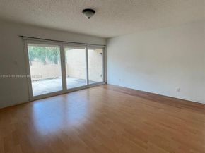 8237 NW 8th Ct 4, Plantation FL 33324