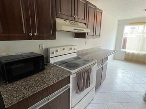 8237 NW 8th Ct 4, Plantation FL 33324