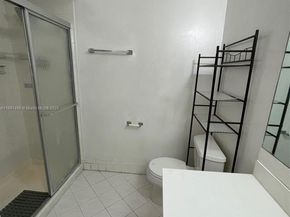 8237 NW 8th Ct 4, Plantation FL 33324