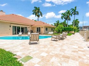 34 Pelican Dr, Fort Lauderdale FL 33301