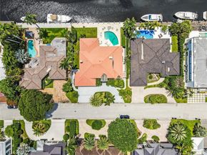 34 Pelican Dr, Fort Lauderdale FL 33301
