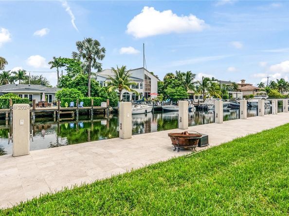 34 Pelican Dr, Fort Lauderdale FL 33301