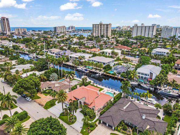 34 Pelican Dr, Fort Lauderdale FL 33301