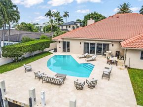 34 Pelican Dr, Fort Lauderdale FL 33301