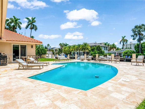 34 Pelican Dr, Fort Lauderdale FL 33301