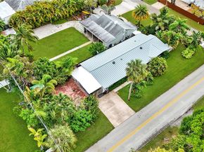 1501 NE 35th St, Oakland Park FL 33334