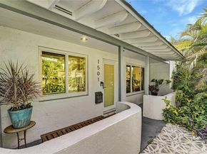 1501 NE 35th St, Oakland Park FL 33334