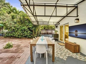1501 NE 35th St, Oakland Park FL 33334