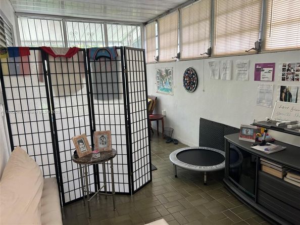 3480 SW 22nd Ter, Miami FL 33145