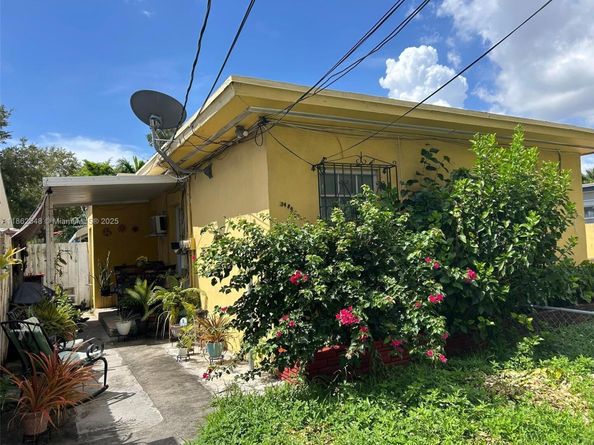 3480 SW 22nd Ter, Miami FL 33145