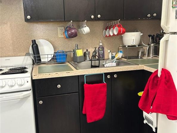 3480 SW 22nd Ter, Miami FL 33145