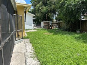 3480 SW 22nd Ter, Miami FL 33145