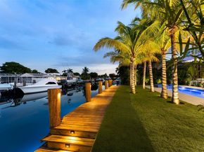 13225 Arch Creek Ter, North Miami FL 33181