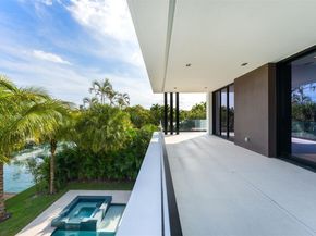13225 Arch Creek Ter, North Miami FL 33181