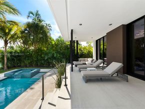13225 Arch Creek Ter, North Miami FL 33181