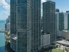 300 Biscayne Blvd Way 2702, Miami FL 33131