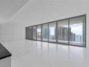300 Biscayne Blvd Way 2702, Miami FL 33131