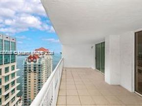 1200 Brickell Bay Dr 4114, Miami FL 33131