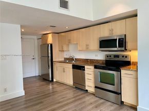 111 E Flagler St 604, Miami FL 33131