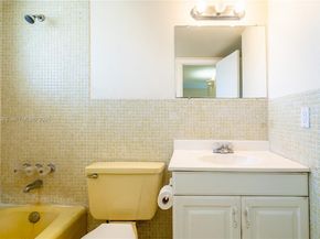 2929 Point East A303, Aventura FL 33160