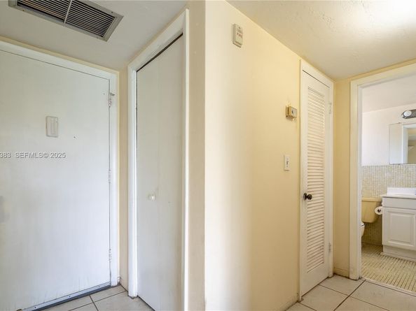 2929 Point East A303, Aventura FL 33160