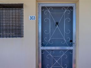 2929 Point East A303, Aventura FL 33160