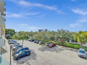 2775 NE 187th St 202, Aventura FL 33180