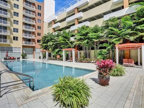 2775 NE 187th St 202, Aventura FL 33180