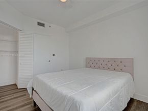 2775 NE 187th St 202, Aventura FL 33180