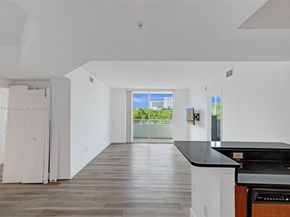 2775 NE 187th St 202, Aventura FL 33180