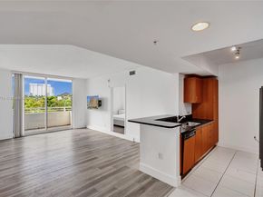 2775 NE 187th St 202, Aventura FL 33180