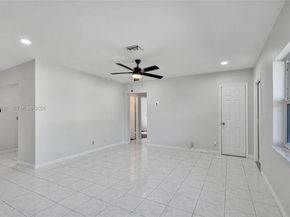 2621 SW Natura Ave, Deerfield Beach FL 33441