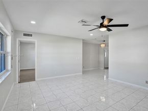 2621 SW Natura Ave, Deerfield Beach FL 33441