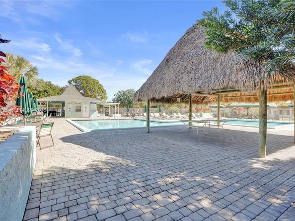 2621 SW Natura Ave, Deerfield Beach FL 33441