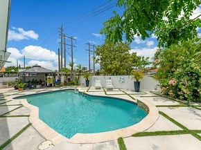 323 NW 136th Pl, Miami FL 33182