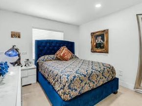 323 NW 136th Pl, Miami FL 33182