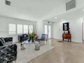 323 NW 136th Pl, Miami FL 33182