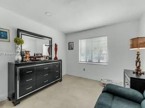 323 NW 136th Pl, Miami FL 33182