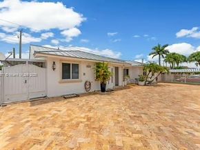 323 NW 136th Pl, Miami FL 33182