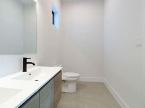 4519 NW 3th St, Miami FL 33126
