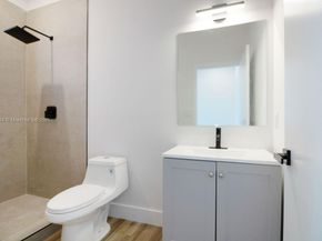 4519 NW 3th St, Miami FL 33126