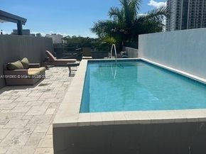 3089 SW 21st St 3089, Miami FL 33145