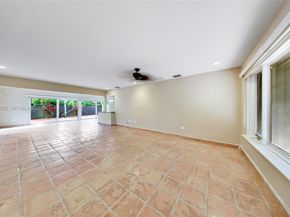 19420 NE 19th Pl, Miami FL 33179